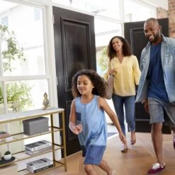 Console En Métal Avec 4 étages -Promos Meubles Boutique 04c865a221cc425180f2ac79bab80c98