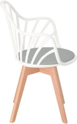 KAYELLES Chaise à Barreaux BOLD+ 18 KAYELLES Chaise à Barreaux BOLD+ -Promos Meubles Boutique 0d3ddd740c704870bf7ab2d6cecdcf14