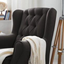 Fauteuil à Oreilles Luro -Promos Meubles Boutique 1000059439 190401 09432500020 GALLERYIMAGES P000000001000059439