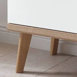 Vitrine Colonne Gyland -Promos Meubles Boutique 1000164010 190307 08392300071 GALLERYIMAGES P000000001000164010