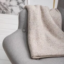 Fauteuil Gimli 27 Fauteuil Gimli -Promos Meubles Boutique 1000273448 220927 024 MOOD DETAILS P000000001000273448 mood