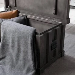 Table Basse Container II 28 Table Basse Container II -Promos Meubles Boutique 1000281803 220621 025 MOOD DETAILS P000000001000281803 mood