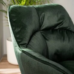 Chaise à Accoudoirs Trillick 27 Chaise à Accoudoirs Trillick -Promos Meubles Boutique 1000350635 230517 030 DETAILS P000000001000350635