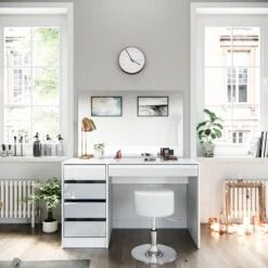 Coiffeuse Sherry Avec Miroir Et Tabouret -Promos Meubles Boutique e5770bb9254e4b049ba9bfaabd06f905